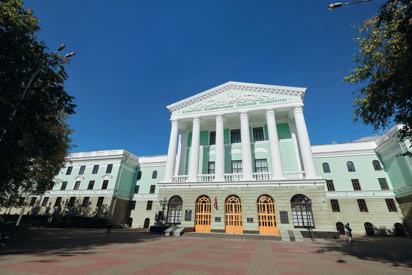 Путеводитель по факультетам БНТУ. Найдите свое место в главной технической кузнице страны